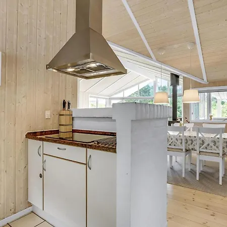 بيت للعطل Cozy Home In Vemb With Sauna Vemb