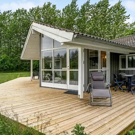Cozy Home In Vemb With Sauna بيت للعطل *