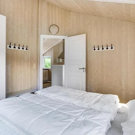 Awesome In With Sauna Vemb