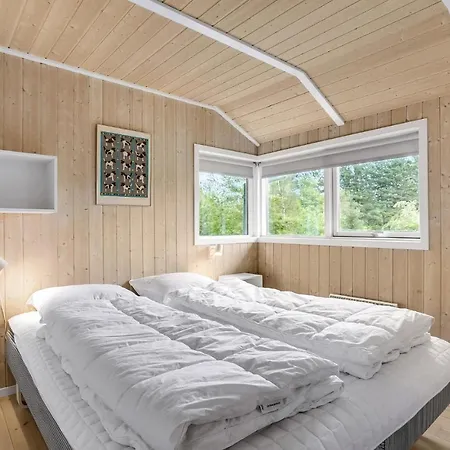 Cozy Home In Vemb With Sauna *
