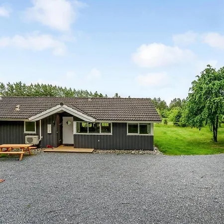 Cozy Home In Vemb With Sauna بيت للعطل